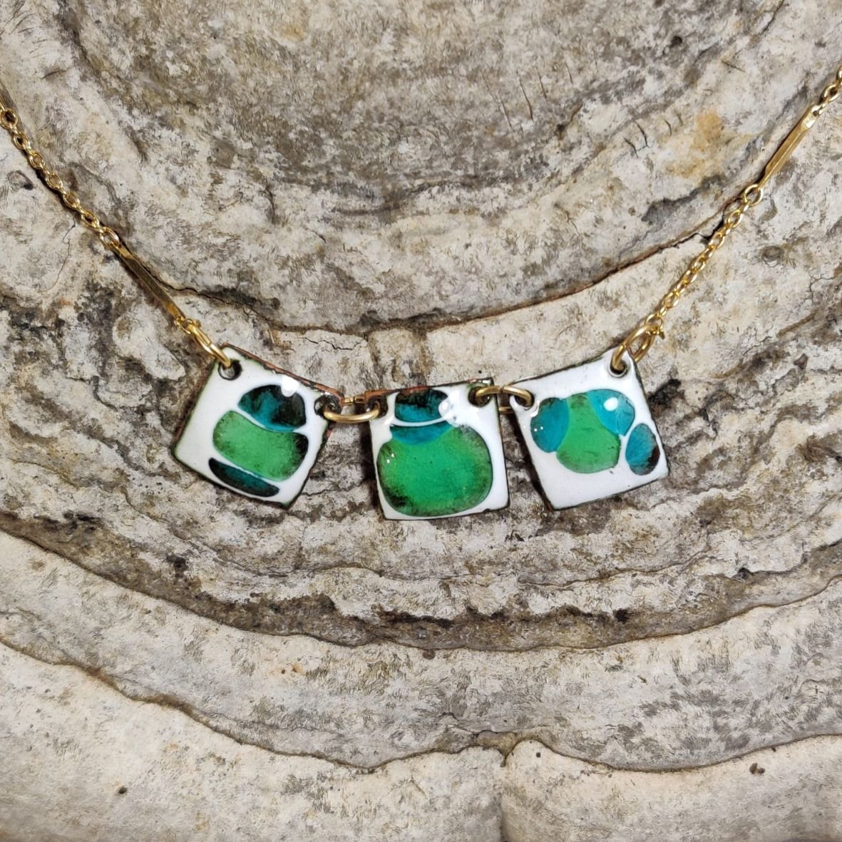 Collier 3 petits carrés