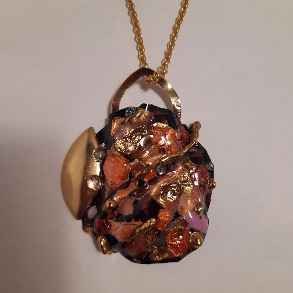 Pendentif « ROSE DOREE »